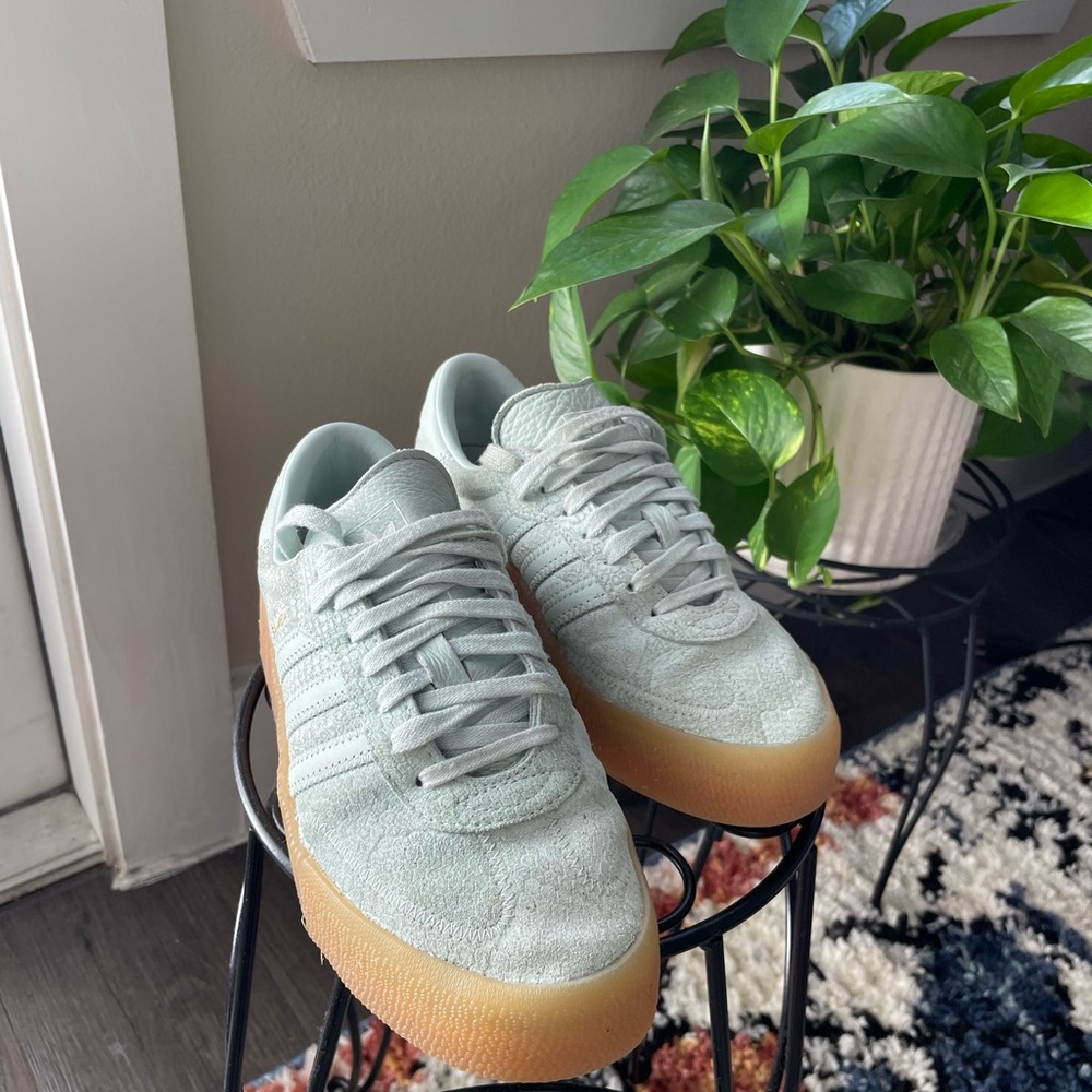Adidas Sambarose